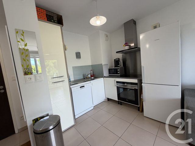 Appartement à vendre - 2 pièces - 36.0 m2 - LE PRADET - 83 - PROVENCE-ALPES-COTE-D-AZUR - Century 21 Sagittaire Immobilier