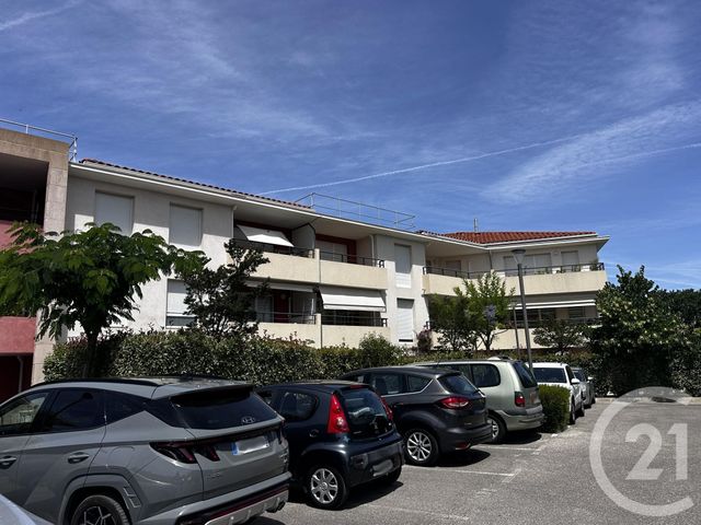 Appartement à vendre - 2 pièces - 36.0 m2 - LE PRADET - 83 - PROVENCE-ALPES-COTE-D-AZUR - Century 21 Sagittaire Immobilier